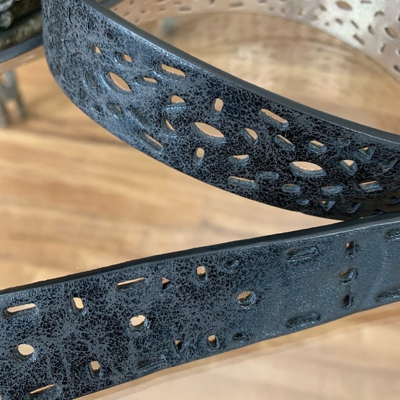 Reversible Belt - Picture 5 of 6